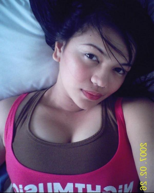 16P Mega oozing hot and delicious Asian girls posing naked