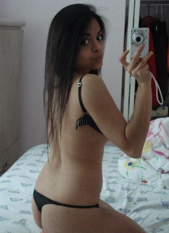 16P Mega oozing hot and delicious Asian girls posing naked