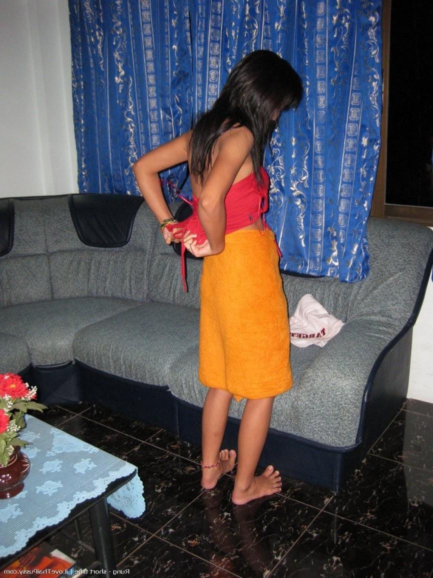 15P Hairy Thai Hooker Flashing Her Huge Pink Clit To Sex Tourist Klaus