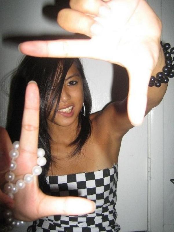 16P Mega oozing hot and delicious Asian girls posing naked