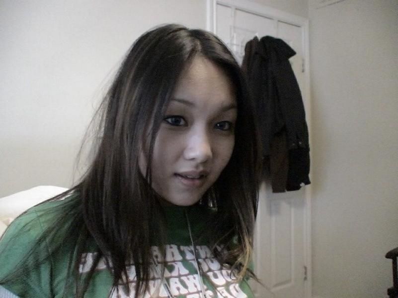 16P Nice selection of naughty and hot amateur asian babes