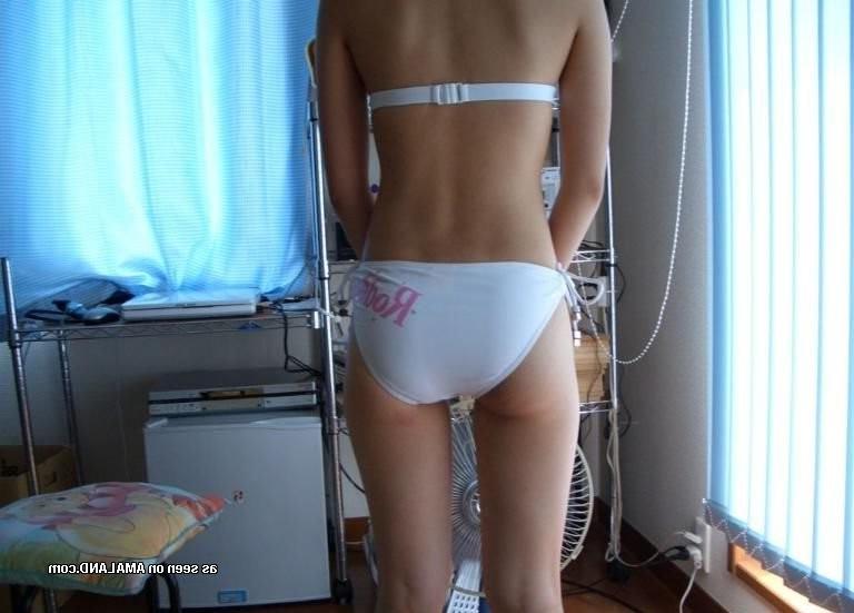 15P Homemade Asian amateur girlfriend social networking snapshots