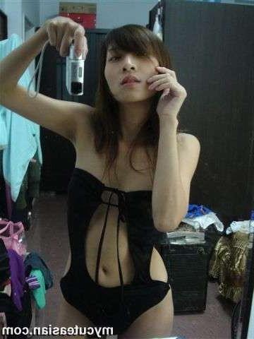 15P Asian amateur girlfriends homemade photos