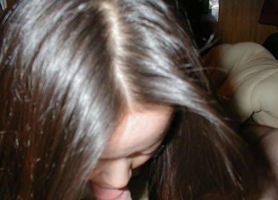 16P Naughty and hot selfpics taken by an amateur Asian chick