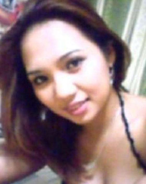16P Naughty and hot selfpics taken by an amateur Asian chick