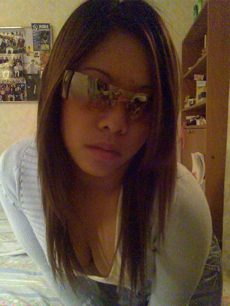 16P Naughty and hot selfpics taken by an amateur Asian chick