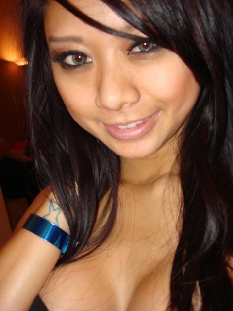 15P Little asian teen gfs posing for the camera