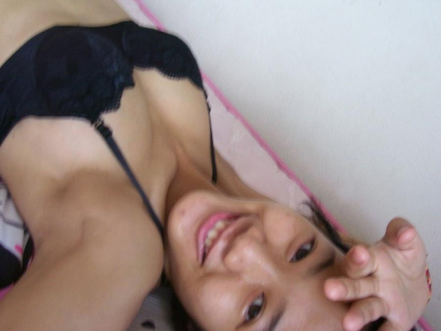 16P Nice selection of naughty and hot amateur asian babes