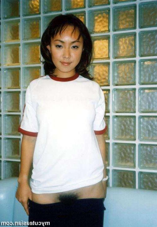 15P Asian amateur girlfriends homemade photos