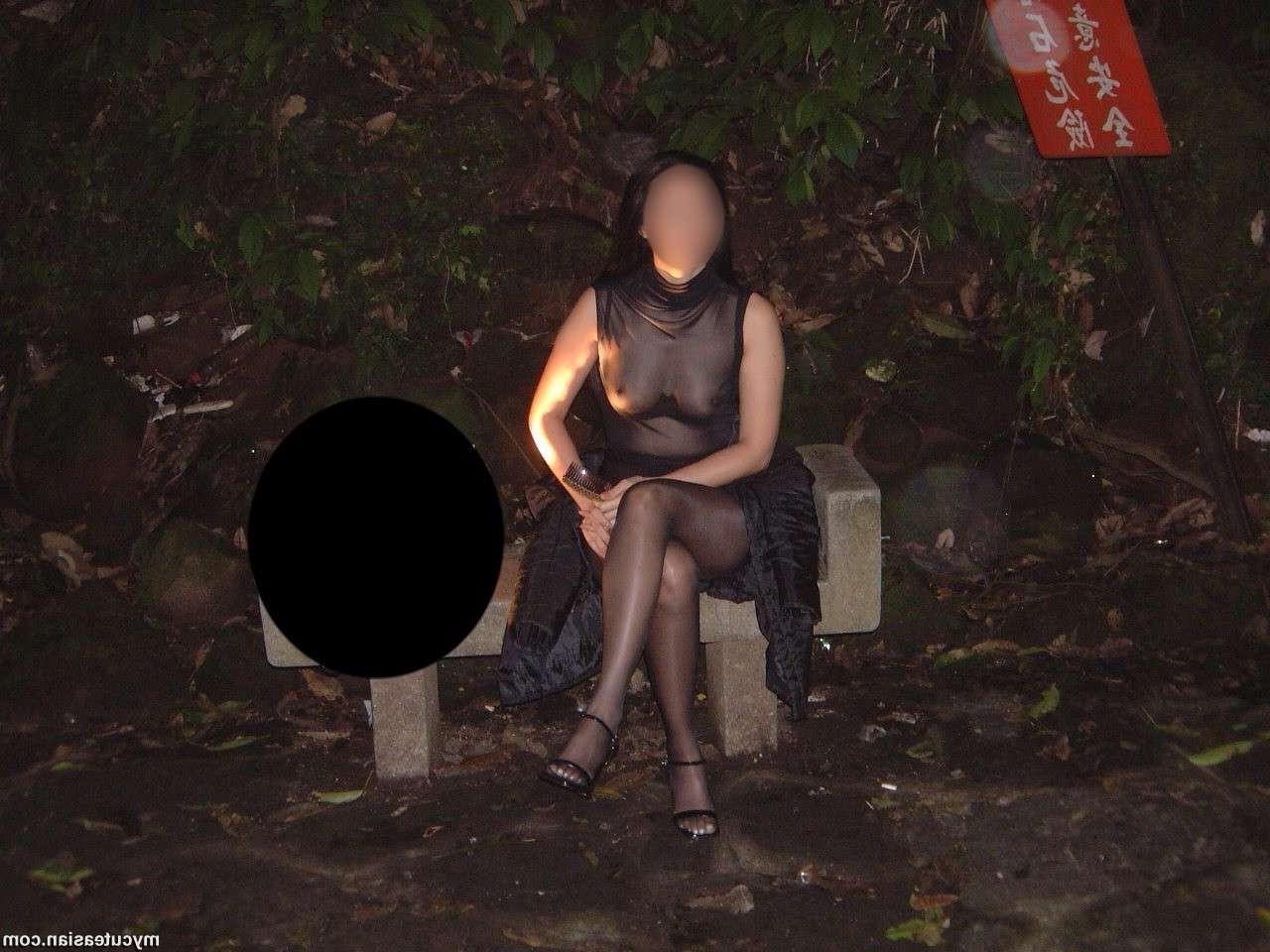 15P Asian amateur girlfriends homemade photos