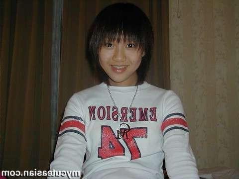 15P Asian amateur girlfriends homemade photos