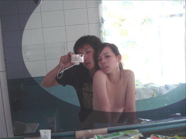 15P Hairy Asian teen girlfriend sucks and fucks cock in homemade pix