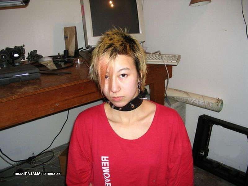15P Punk emo Asian amateur teen girlfriend gets fondled and facialed