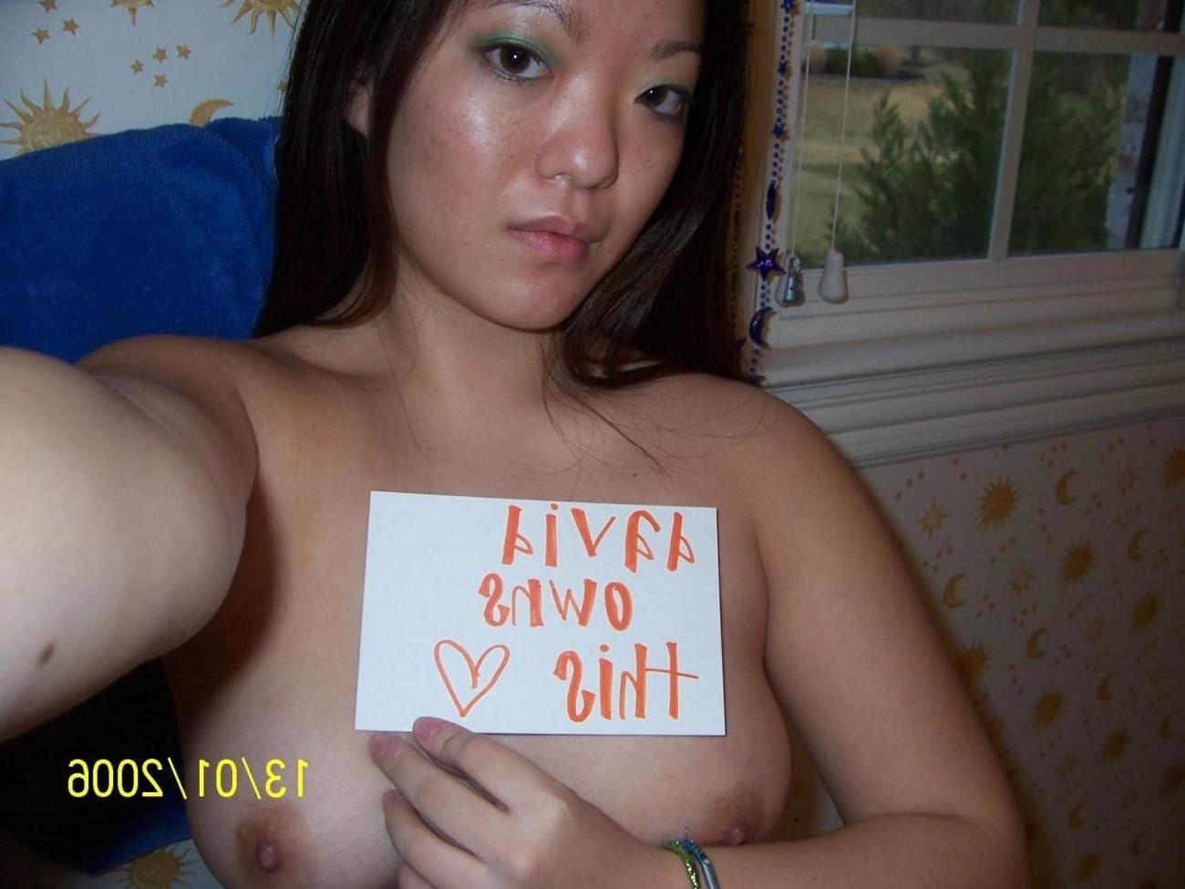 16P Mega oozing hot and delicious Asian girls posing naked