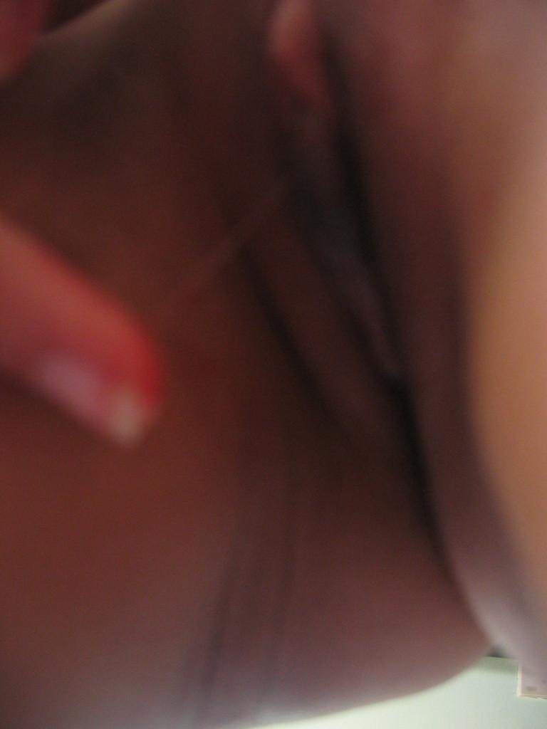 13P Real amateur Asian girlfriend spreads ass cheeks in homemade pix