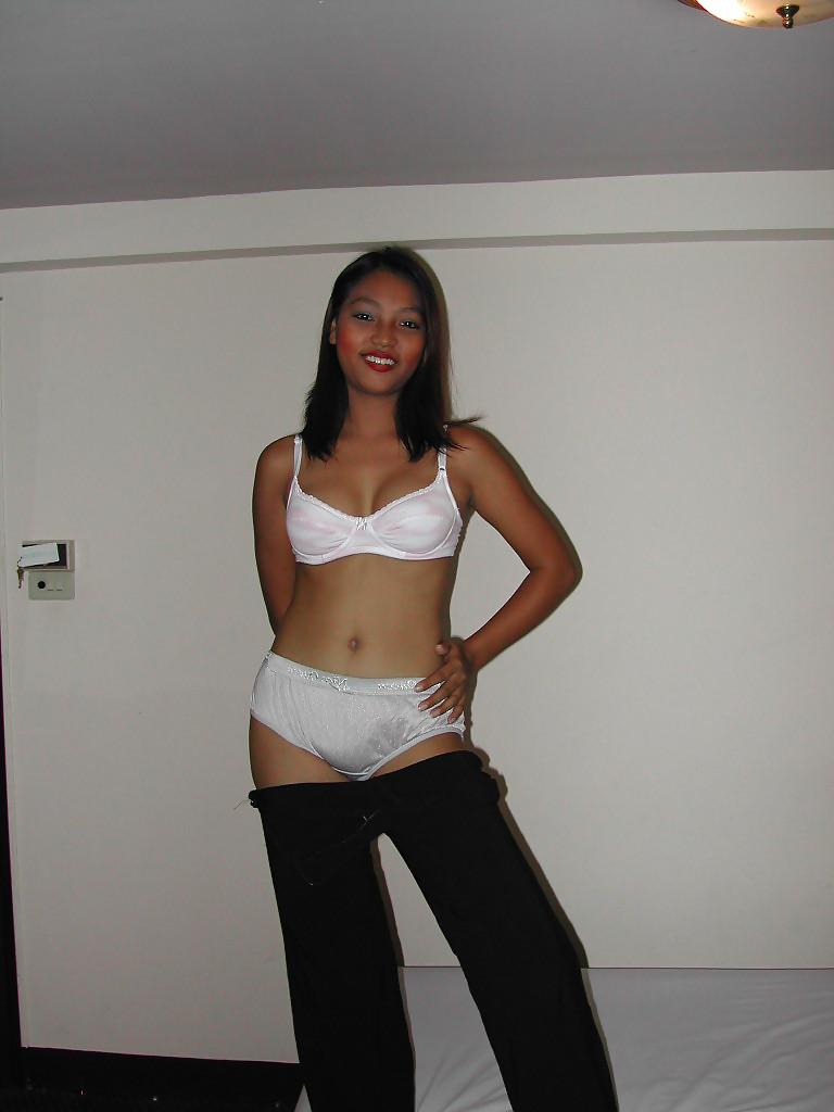 25P HORNY WILD ASIAN GIRLS 14