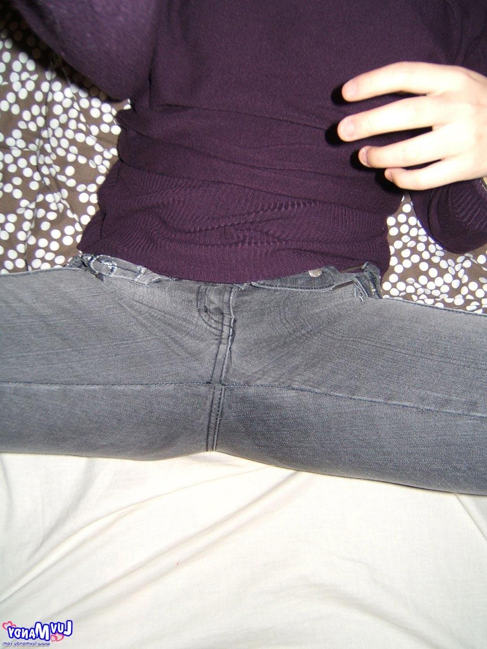 16P Asian girl next door self pics