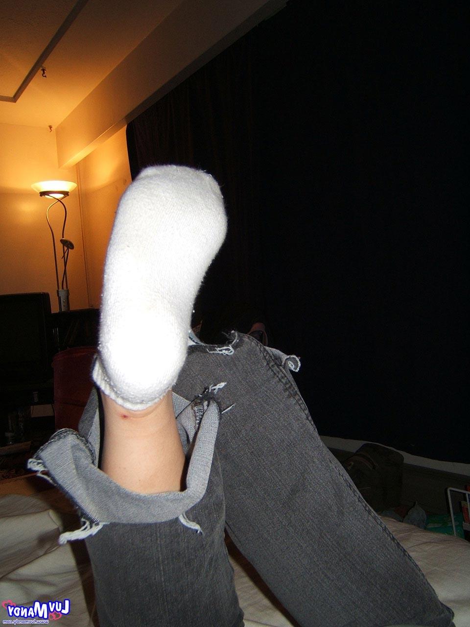 16P Asian girl next door self pics