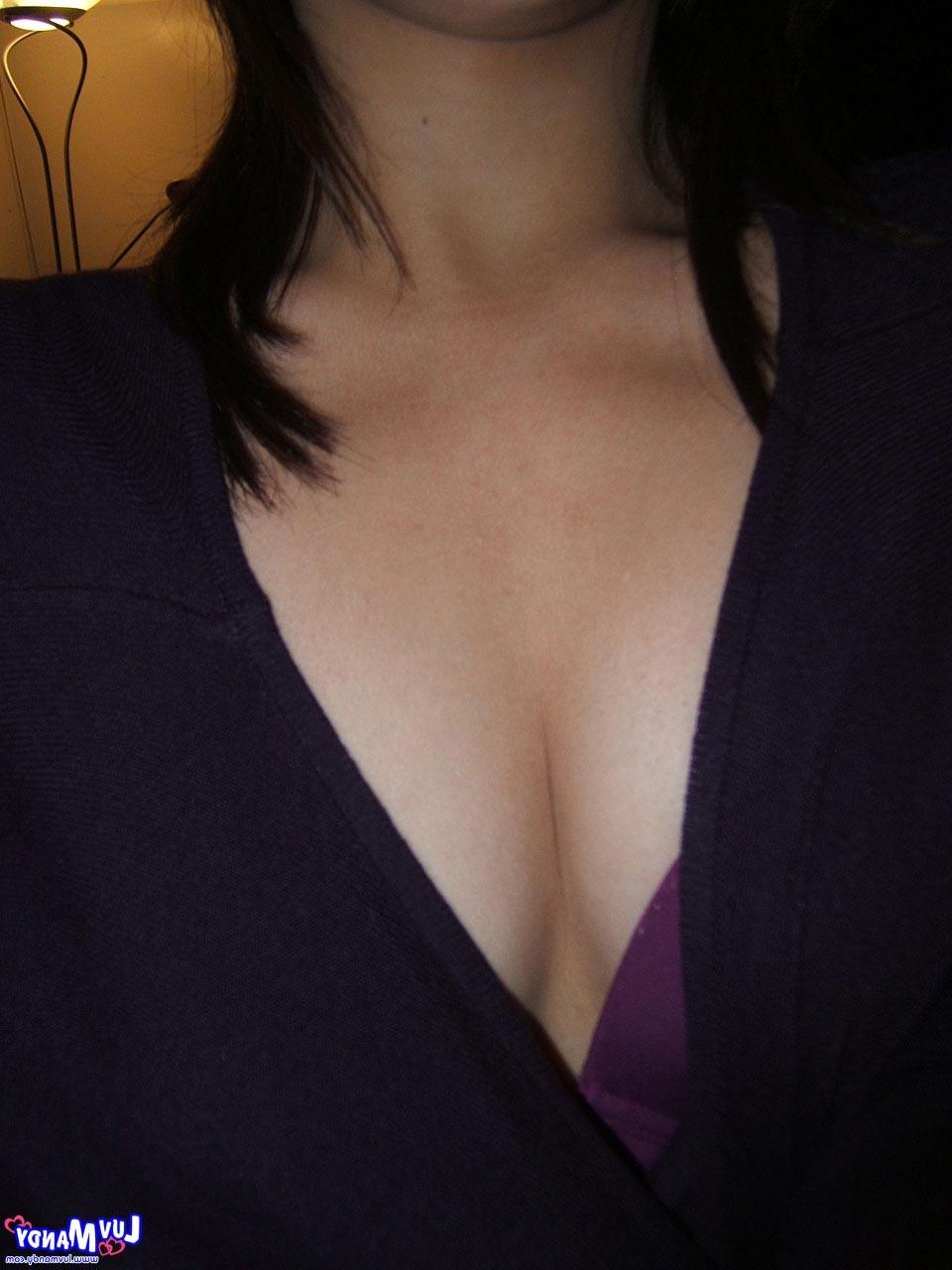 16P Asian girl next door self pics