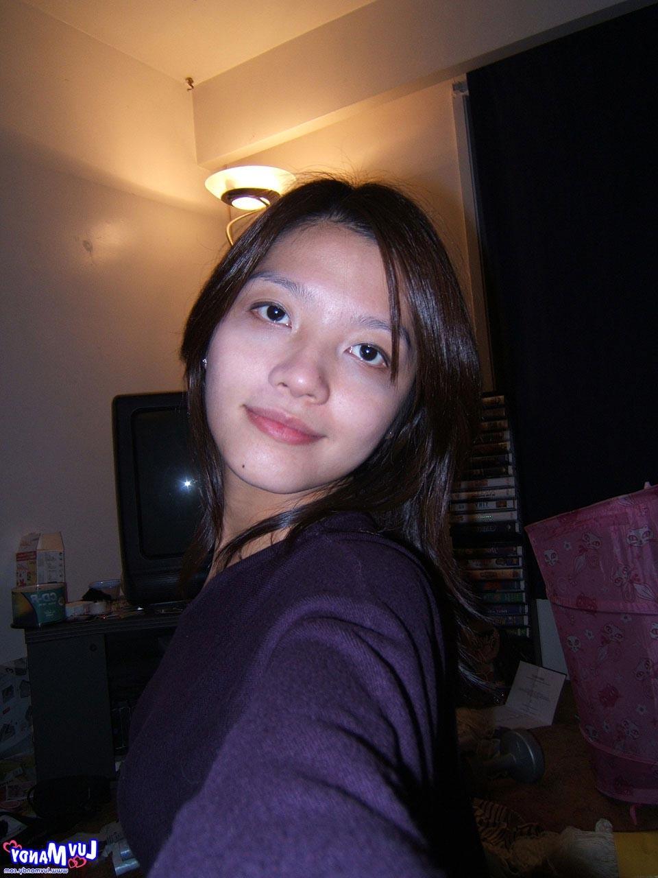 16P Asian girl next door self pics