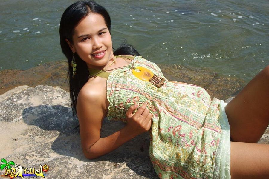 16P asian teen swimming