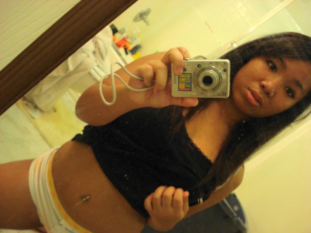 16P Amateur asian self pics
