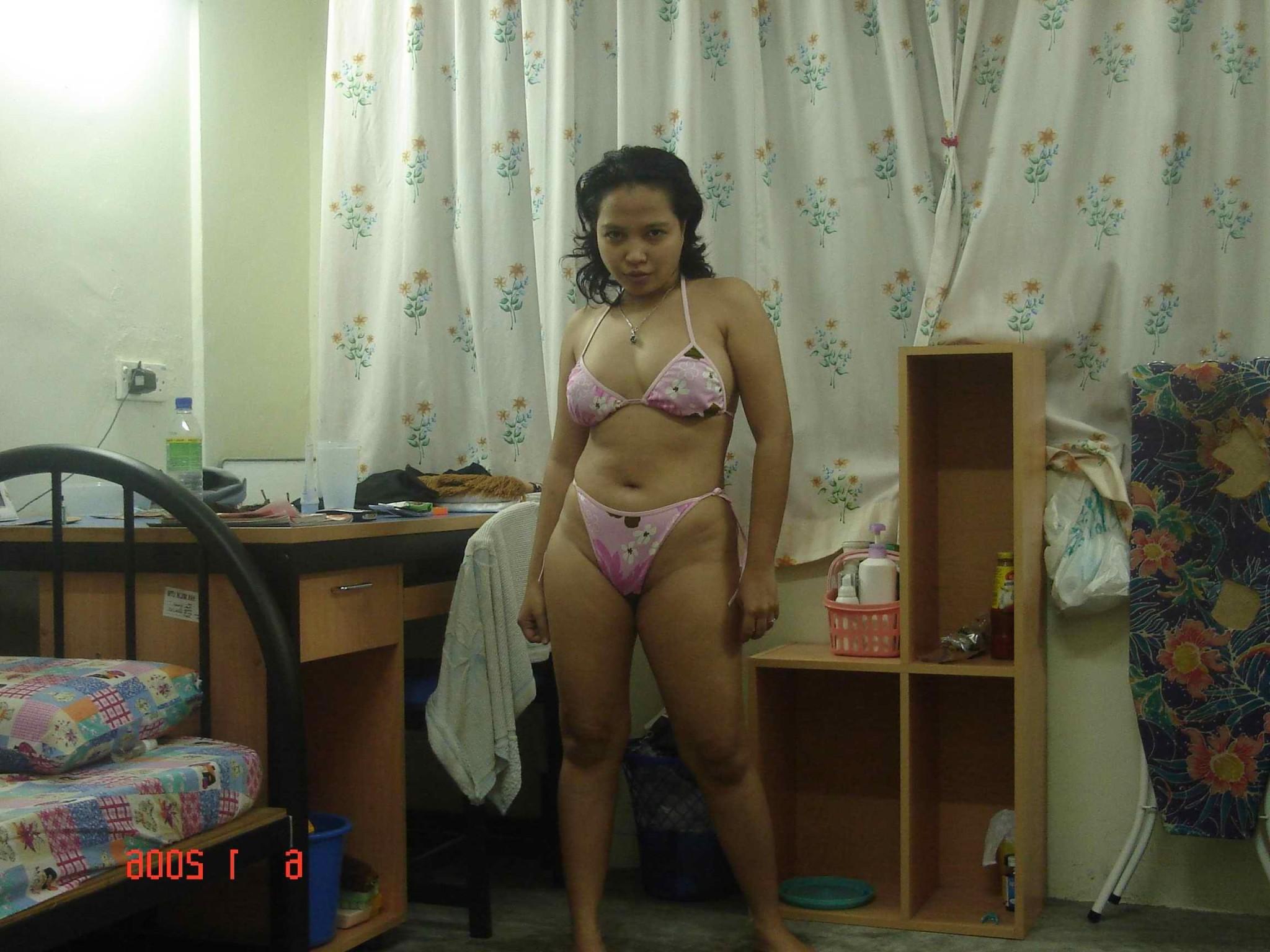 16P Asian amateur girl shares sexy nude photos