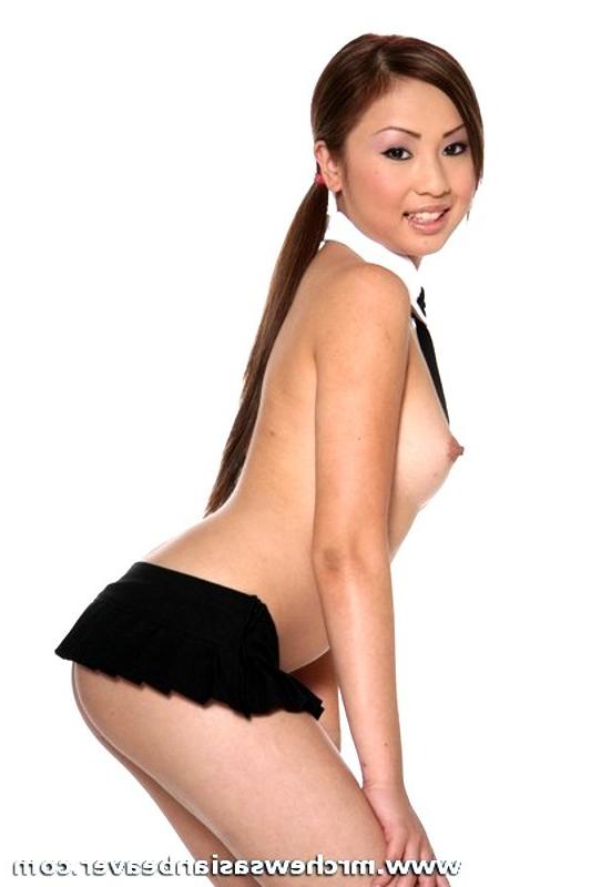 16P Gorgeous Tia Tanaka in mini skirt playing asian schoolgirl role