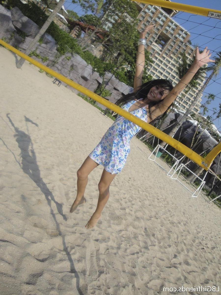 16P Amateur asian ladyboy exgirlfriend
