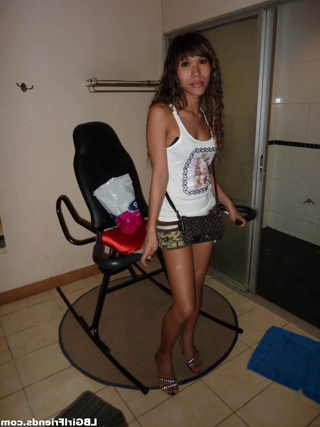 16P Amateur asian ladyboy exgirlfriend selfshots