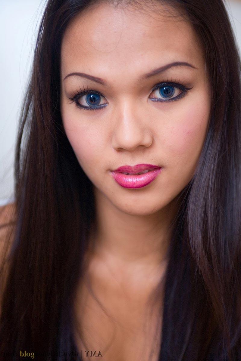 16P Asian shemale