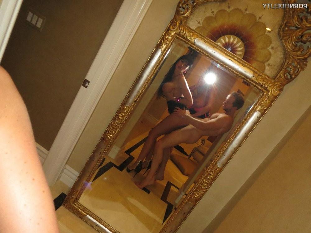 15P Milfs Kelly Madison and Eva Karera fucking in threesome