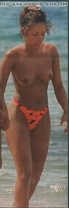 18P Mel B - Spice Girl -Pervy Photos