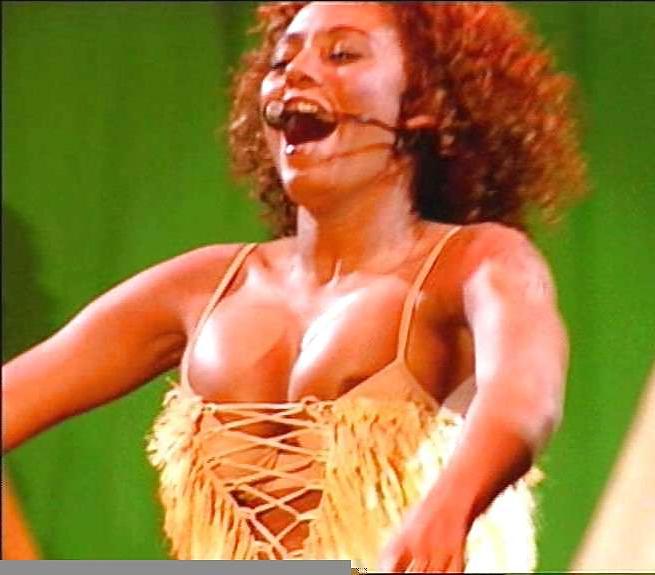 18P Mel B - Spice Girl -Pervy Photos