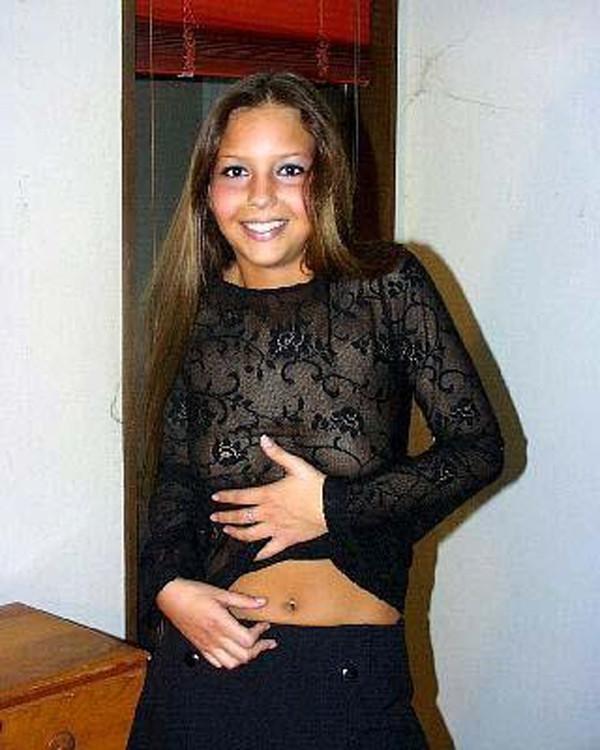 15P Hot amateur posing