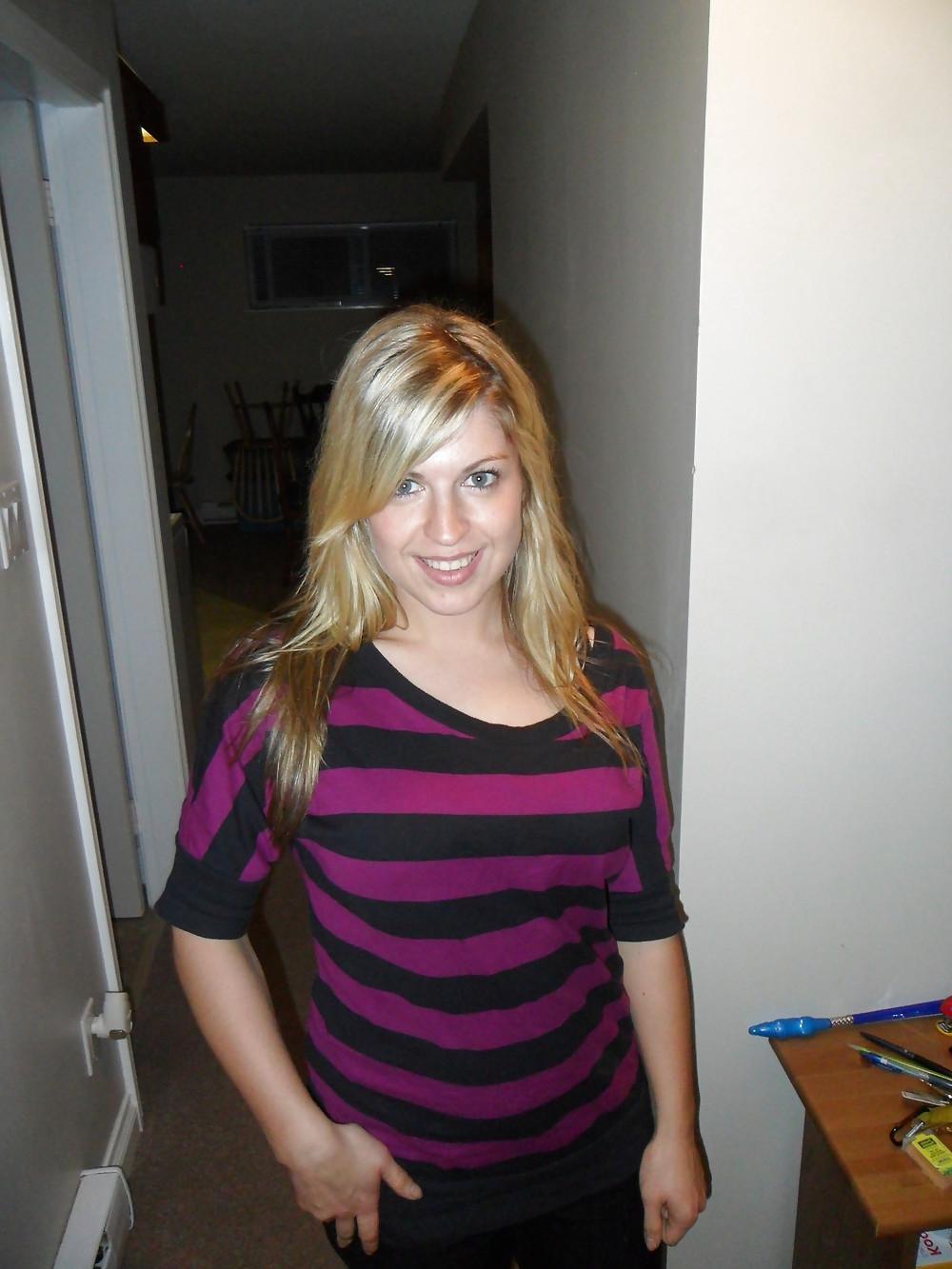 25P Non-nude exgirlfriend & her friends