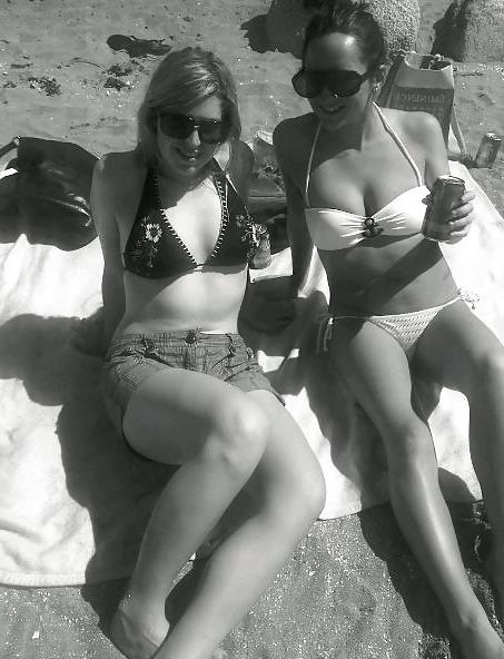25P Non-nude exgirlfriend & her friends