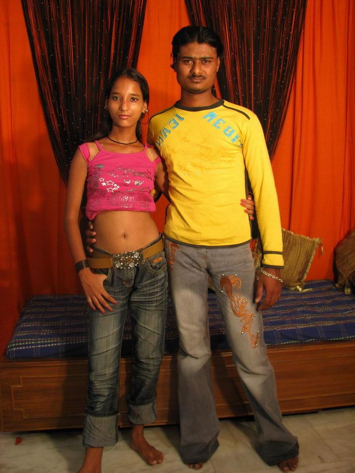 15P Young indian ass pics