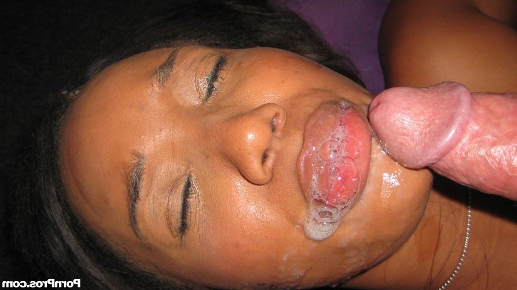 16P Cute black teen gets her big butt drilled