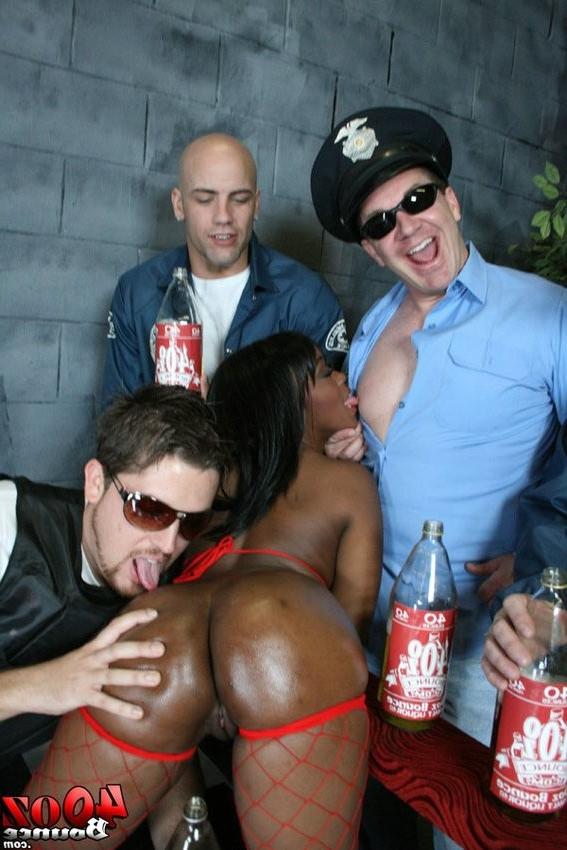 16P big booty black girl riding a white hard dick