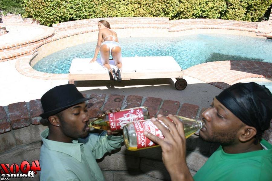 16P black girl bigass gets fucked