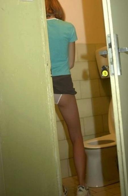 16P Sneaky teen upskirt panty peeks