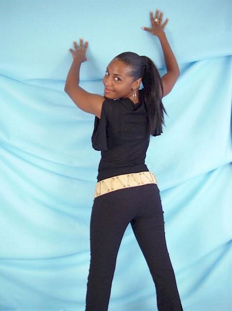 16P Black teen with tight butt
