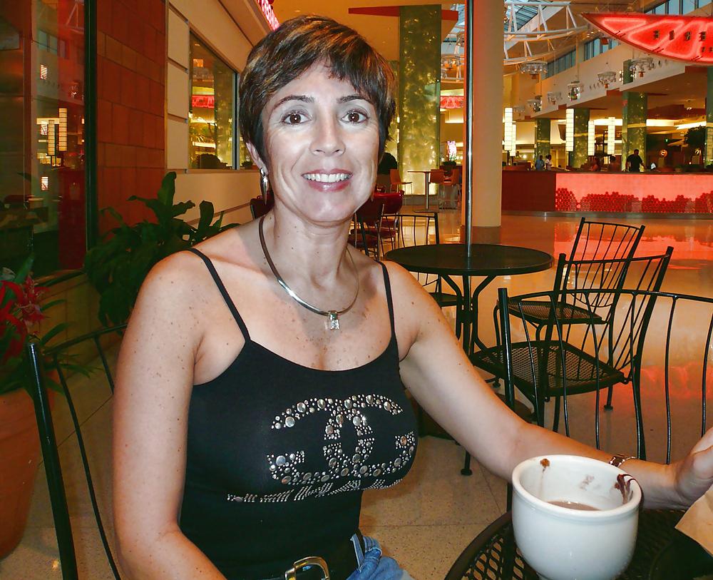 6P Sexy mature ladies 31