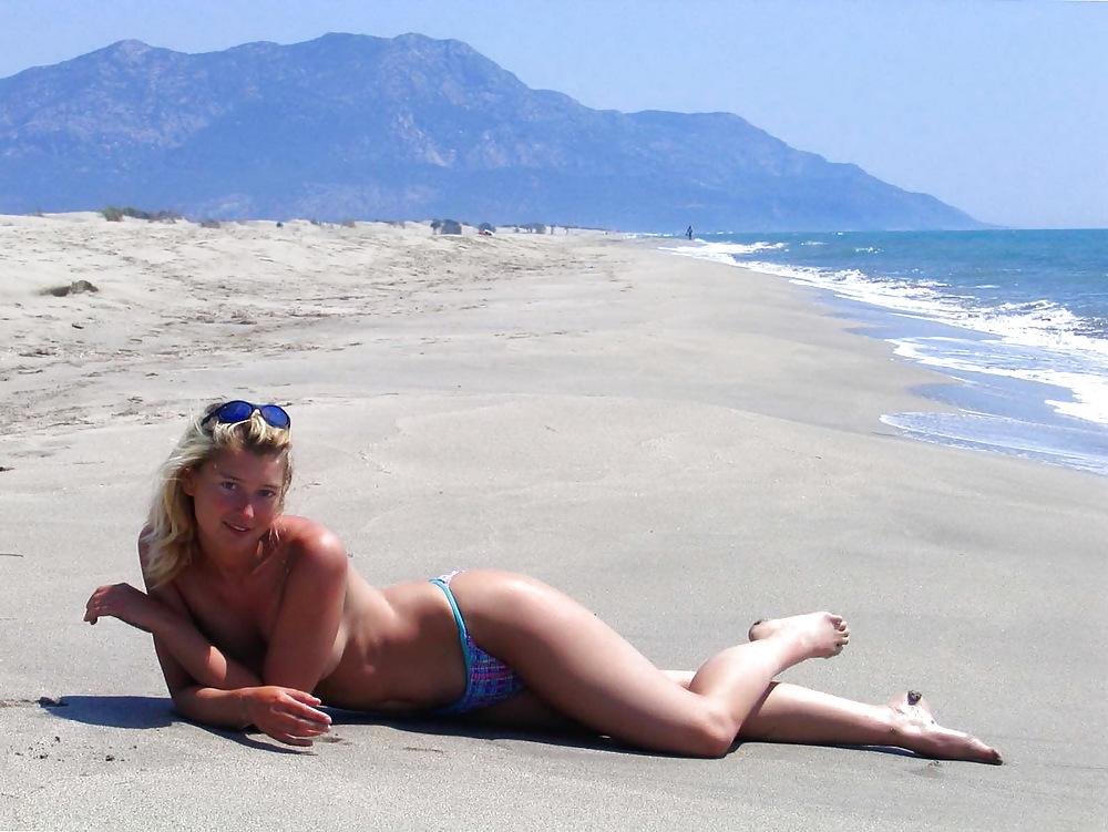 25P Urlaubsbilder von einer hübschen Blondine