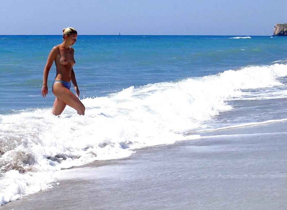 25P Urlaubsbilder von einer hübschen Blondine
