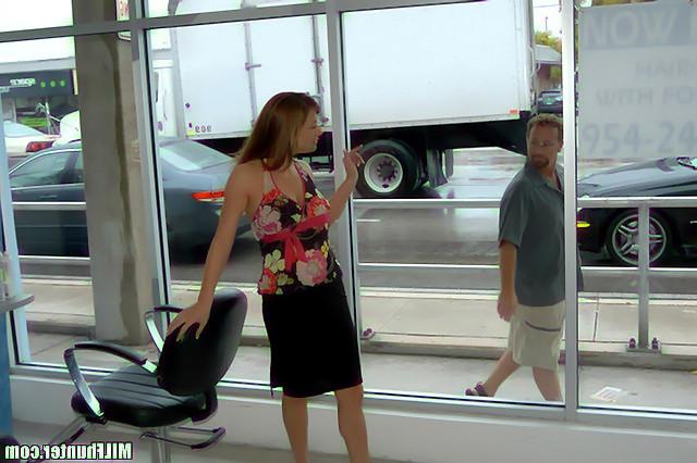 12P 12 pics and 1 movie of Marie from Milf Hunter