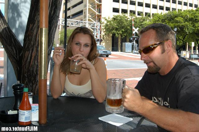 12P 12 pics and 1 movie of Taylor from Milf Hunter