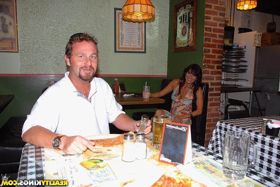 12P 12 pics and 1 movie of Tara from Milf Hunter