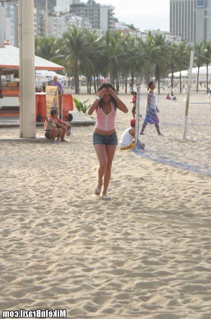 12P 12 pics and 1 movie of Yasmine from Mike In Brazil